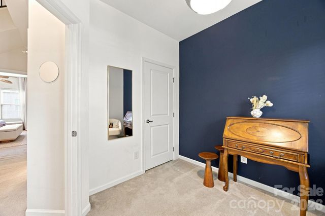 1321 Queen Lyon Court, Charlotte, NC 28205