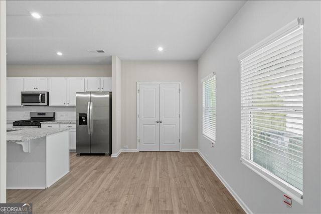 1163 PARK CENTER Circle, Mableton, GA 30168