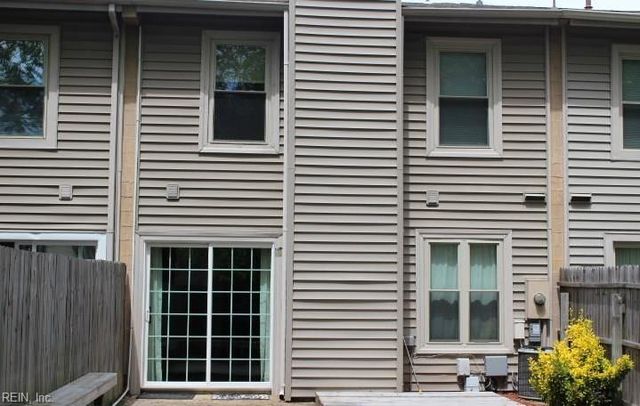 4637 Fern Oak CT, Virginia Beach, VA 23462