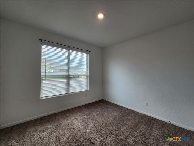 5923 Corsicana Cove, Seguin, TX 78155