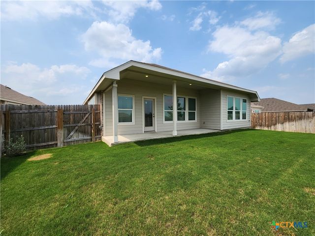 5923 Corsicana Cove, Seguin, TX 78155
