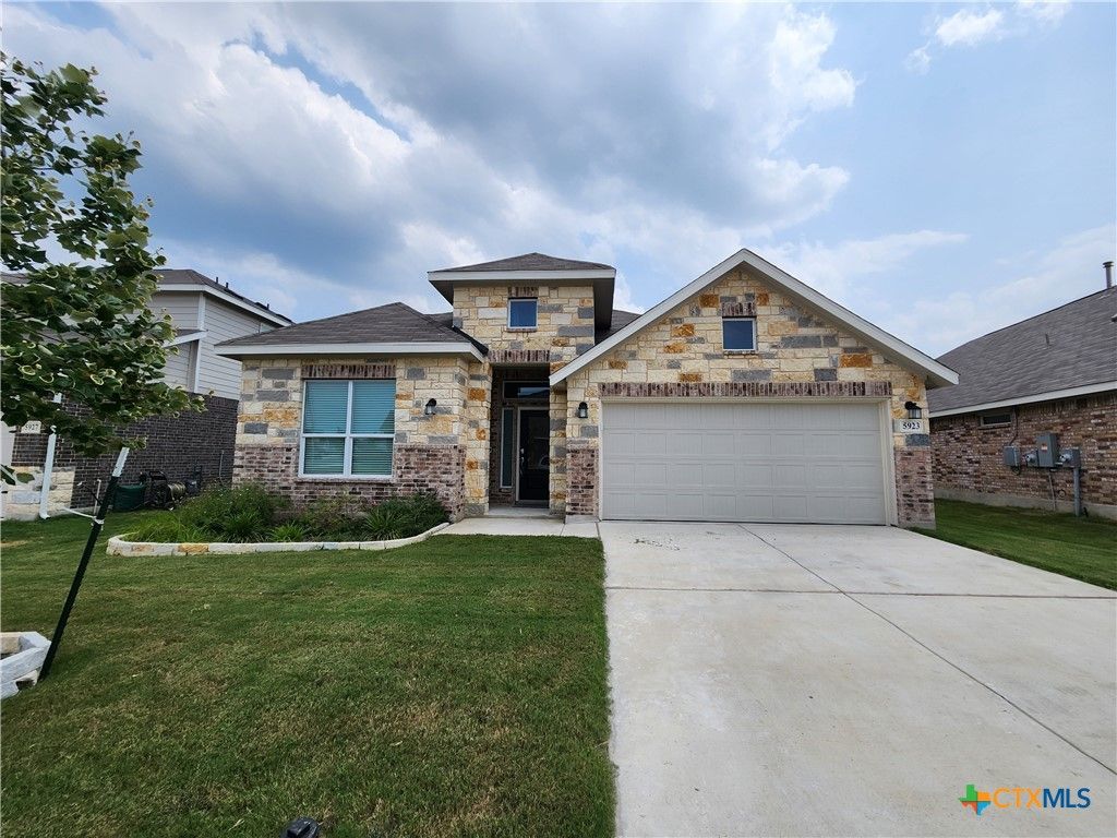 5923 Corsicana Cove, Seguin, TX 78155