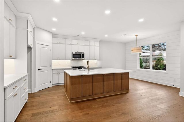 467 Lawrenceville Street, Norcross, GA 30071