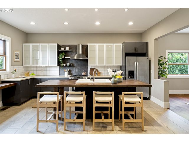 914 Se UMATILLA St, Portland, OR 97202