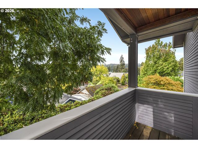 914 Se UMATILLA St, Portland, OR 97202