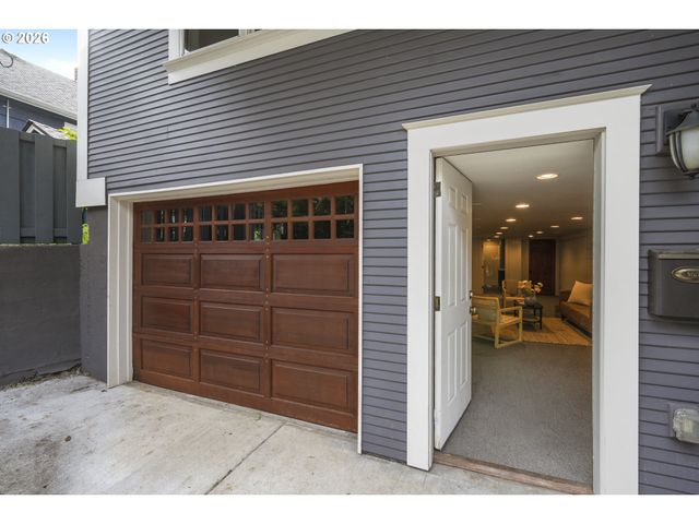 914 Se UMATILLA St, Portland, OR 97202