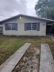 2570 NE 192nd St 2, Miami, FL 33180