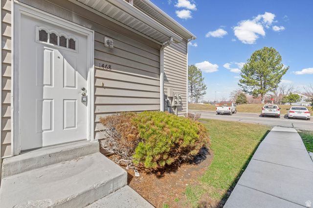 1468 W COASTAL CT, Taylorsville, UT 84123