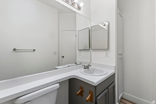 1468 W COASTAL CT, Taylorsville, UT 84123