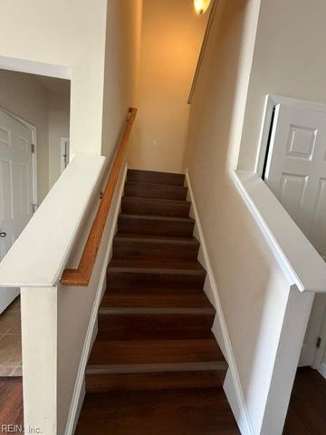 620 Leonard LN, Newport News, VA 23601