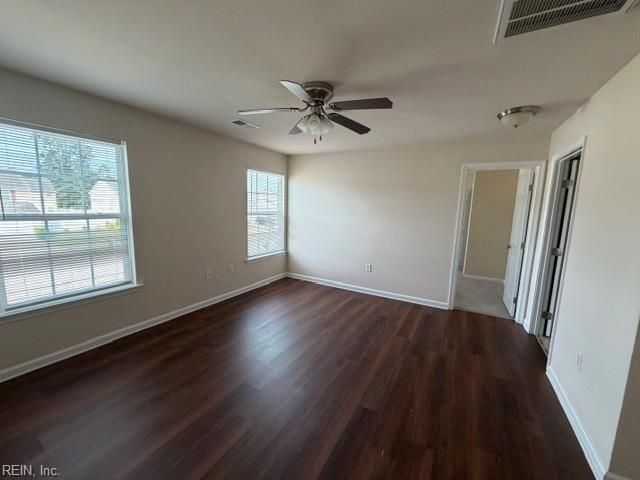 620 Leonard LN, Newport News, VA 23601