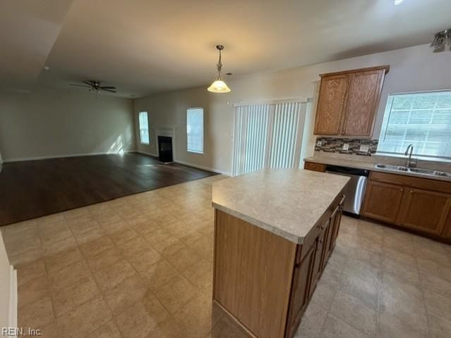 620 Leonard LN, Newport News, VA 23601