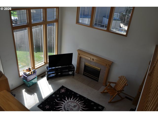 4198 LANCASTER Dr, Eugene, OR 97404