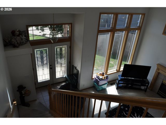 4198 LANCASTER Dr, Eugene, OR 97404