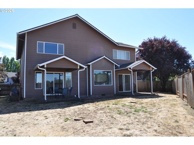4198 LANCASTER Dr, Eugene, OR 97404