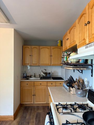 464 Somerville Ave 5, Somerville, MA 02143