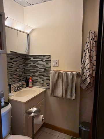 464 Somerville Ave 5, Somerville, MA 02143