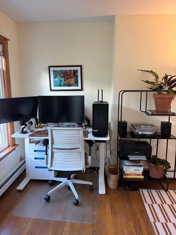 464 Somerville Ave 5, Somerville, MA 02143