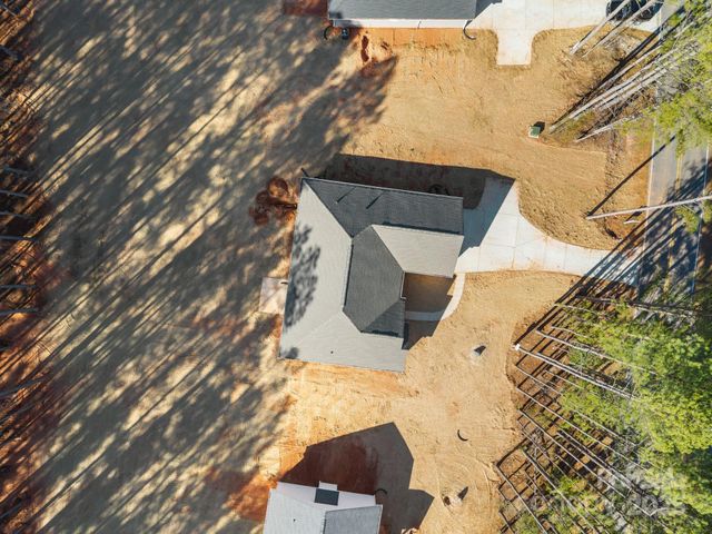 2307 Lee Lawing Road, Lincolnton, NC 28092