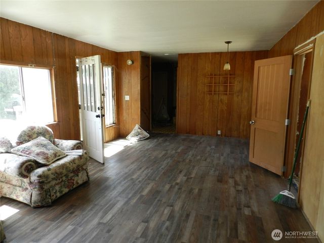 146 Damron Road, Mossyrock, WA 98564