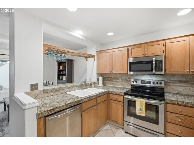 12822 Nw JARVIS Pl, Banks, OR 97106