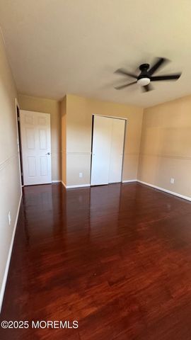 343 Clifton Avenue, Bayville, NJ 08721