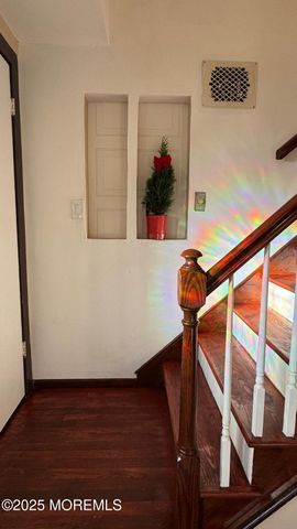 343 Clifton Avenue, Bayville, NJ 08721