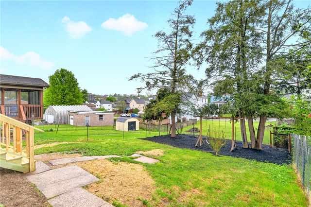 113 Boyle Ave, Canonsburg, PA 15317