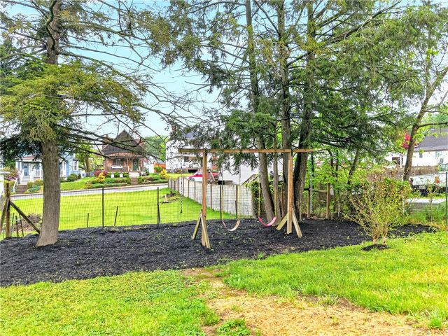 113 Boyle Ave, Canonsburg, PA 15317