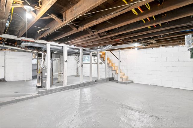 113 Boyle Ave, Canonsburg, PA 15317