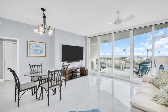 175 1ST STREET S 905, St Petersburg, FL 33701