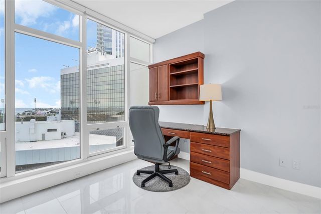 175 1ST STREET S 905, St Petersburg, FL 33701