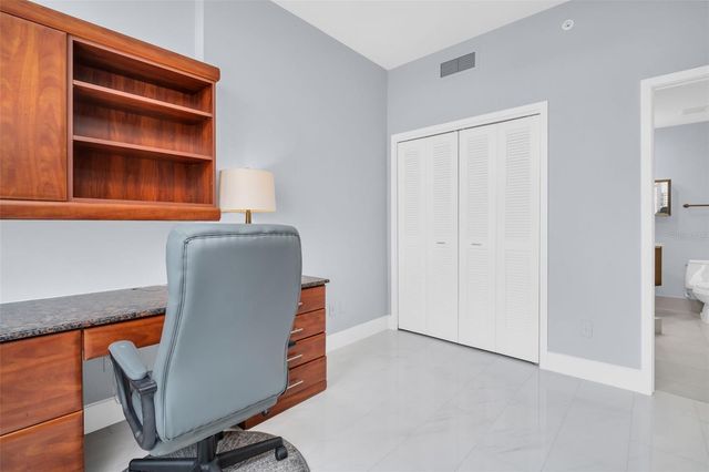 175 1ST STREET S 905, St Petersburg, FL 33701