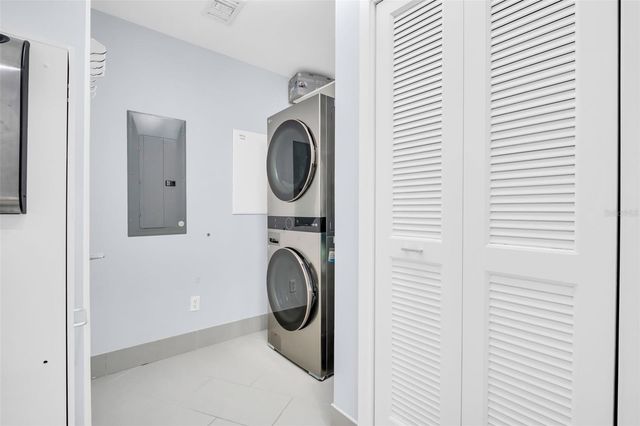 175 1ST STREET S 905, St Petersburg, FL 33701