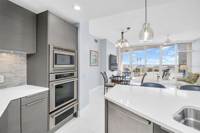 175 1ST STREET S 905, St Petersburg, FL 33701