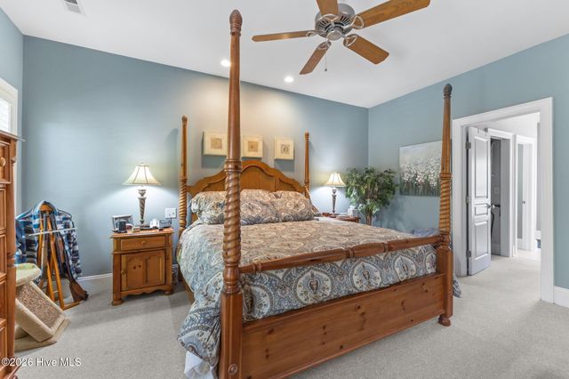 325 Live Oak Street, Emerald Isle, NC 28594