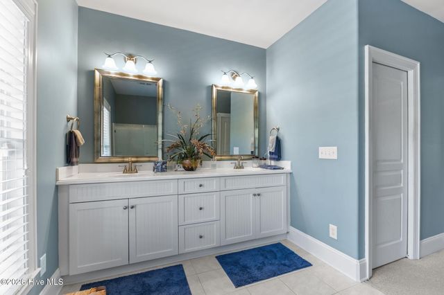 325 Live Oak Street, Emerald Isle, NC 28594