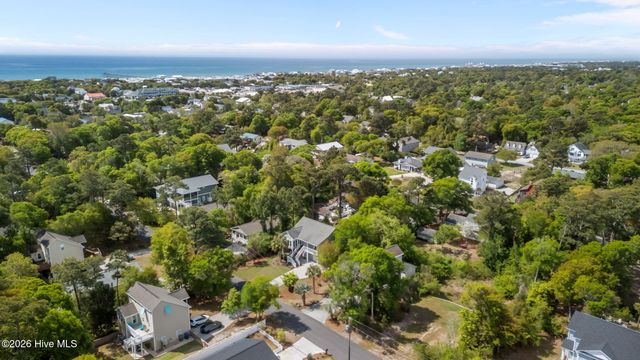 325 Live Oak Street, Emerald Isle, NC 28594