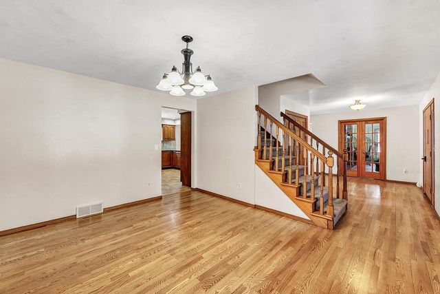 3398 WILDERNESS TRAIL, Suamico, WI 54313