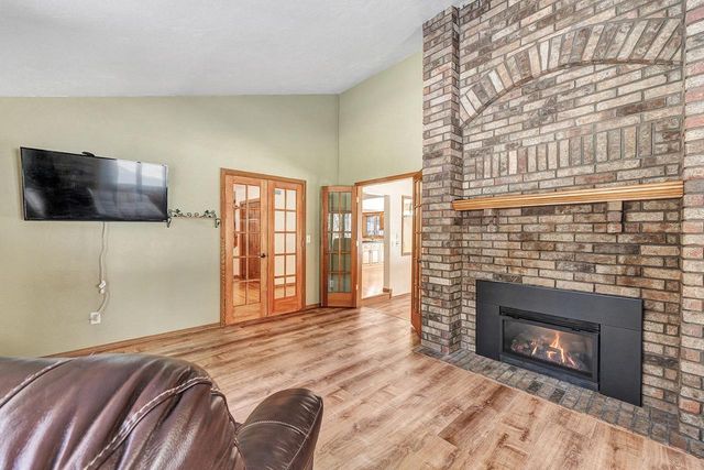 3398 WILDERNESS TRAIL, Suamico, WI 54313