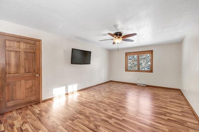 3398 WILDERNESS TRAIL, Suamico, WI 54313