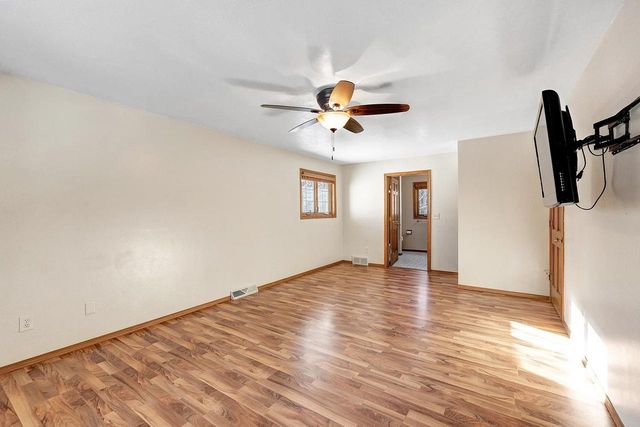 3398 WILDERNESS TRAIL, Suamico, WI 54313