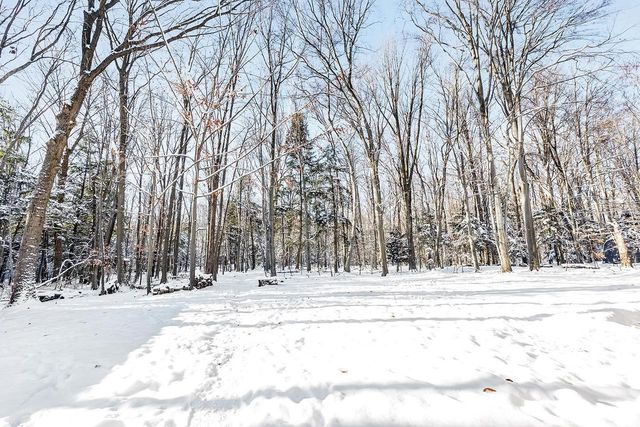 3398 WILDERNESS TRAIL, Suamico, WI 54313