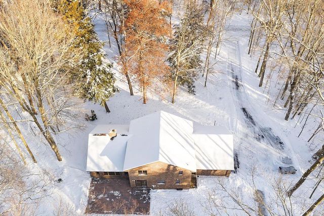 3398 WILDERNESS TRAIL, Suamico, WI 54313