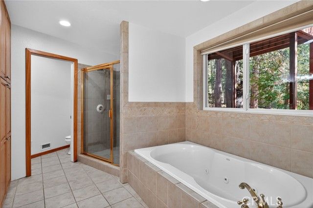 26020 Hemstreet Pl, Idyllwild, CA 92549