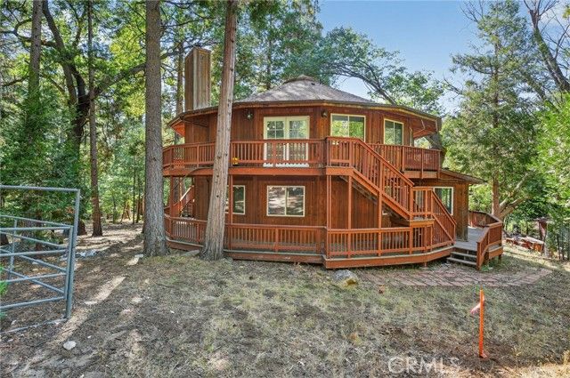 26020 Hemstreet Pl, Idyllwild, CA 92549
