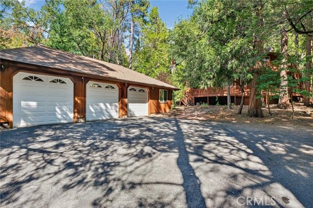 26020 Hemstreet Pl, Idyllwild, CA 92549