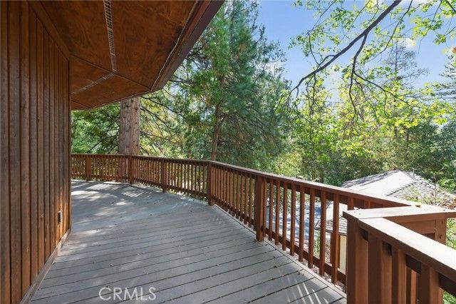 26020 Hemstreet Pl, Idyllwild, CA 92549