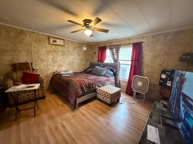 227 Blackthorn Road, Matteson, IL 60443