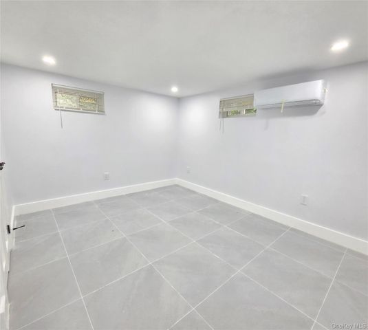 21624 132nd Avenue, Jamaica, NY 11413